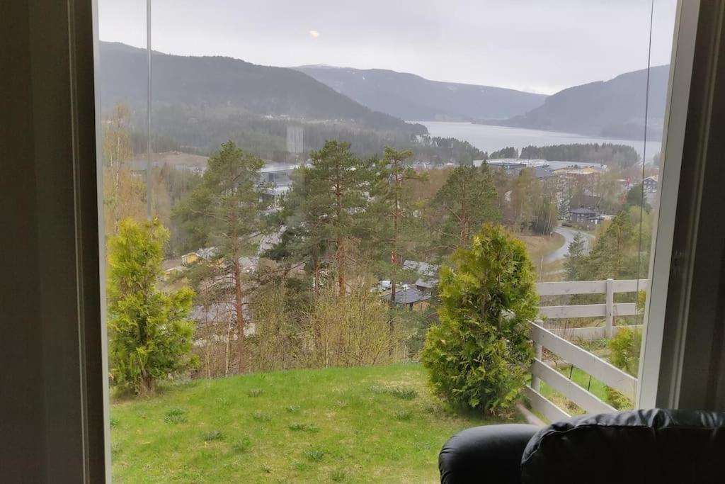 Feriehus Hus Med Utsikt Pa Leira . 4 Sengeplasser.